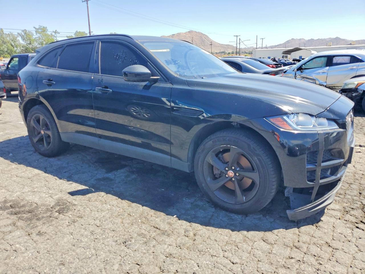 Jaguar F-PACE Premium