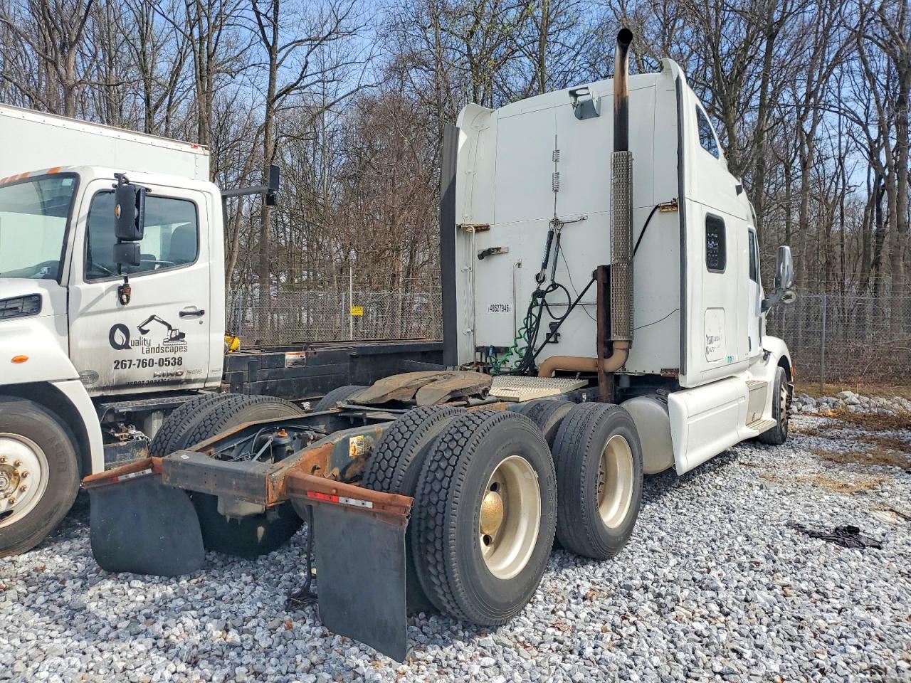 Peterbilt 587