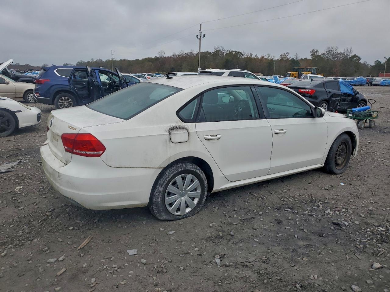 Volkswagen Passat S