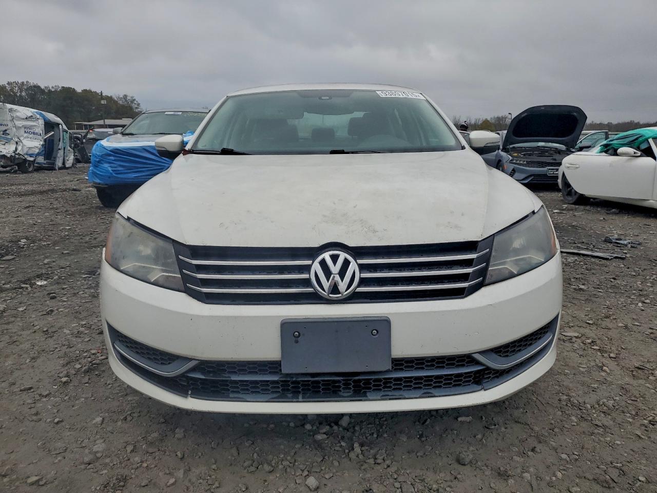 Volkswagen Passat S