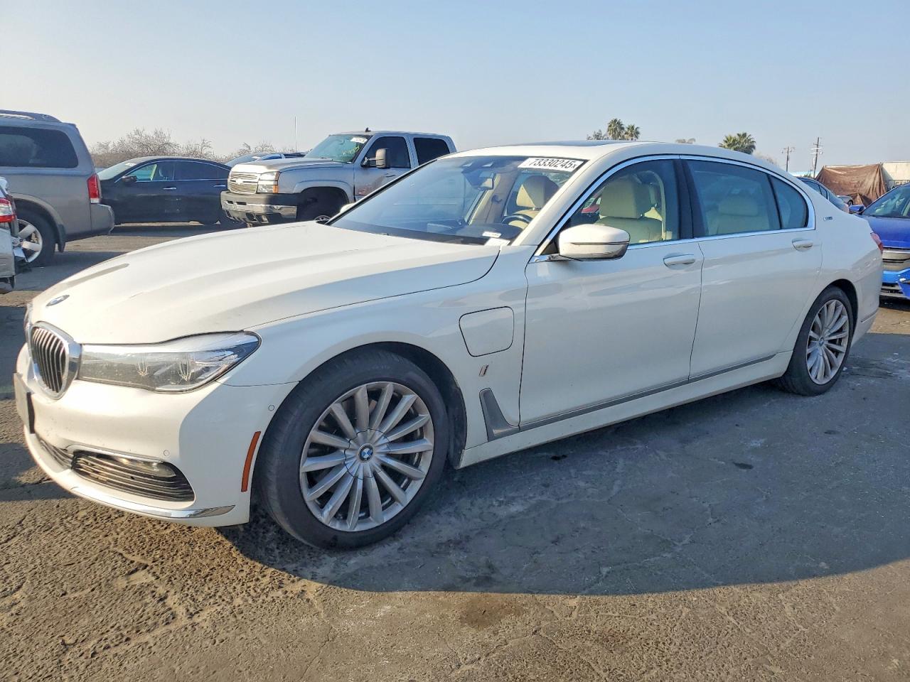Salvage BMW 7 Series Image