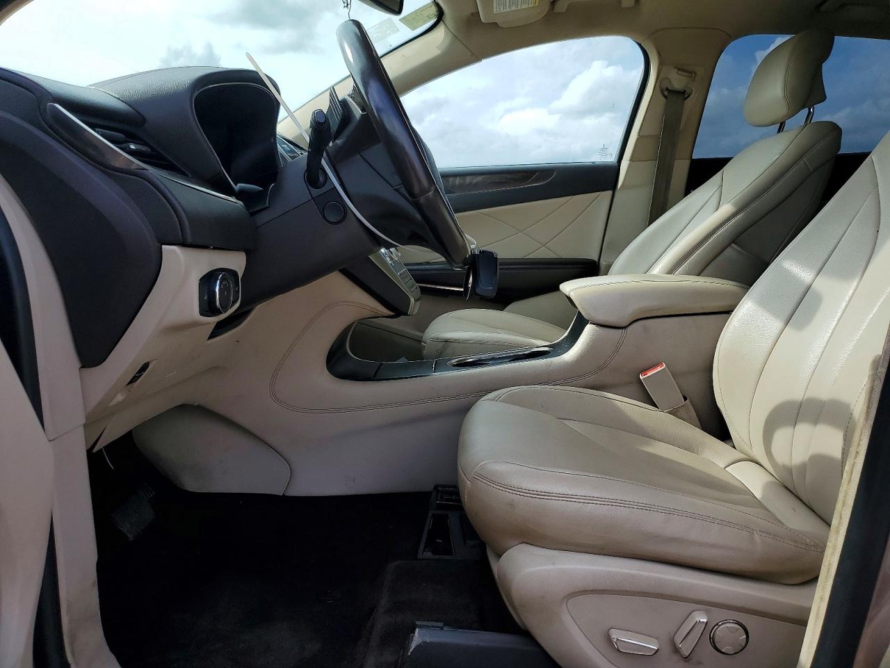Lincoln MKC Reserve