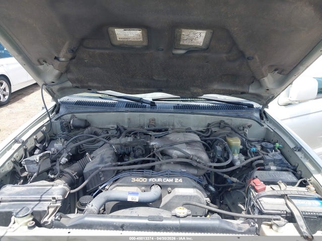 Toyota 4Runner Limited V6