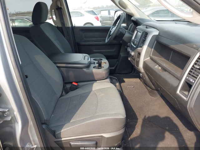 Ram 1500 Tradesman  4x4 5'7 Box