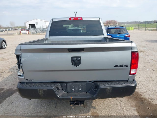 Ram 1500 Tradesman  4x4 5'7 Box