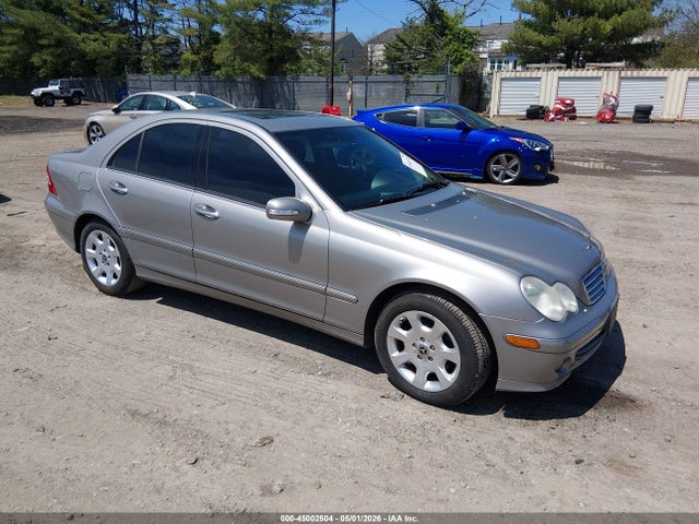 Salvage Mercedes-Benz C-Class Image