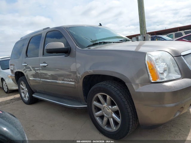 GMC Yukon Denali