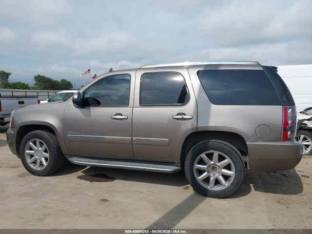 GMC Yukon Denali