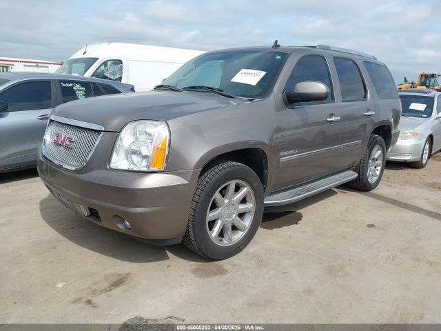 GMC Yukon Denali