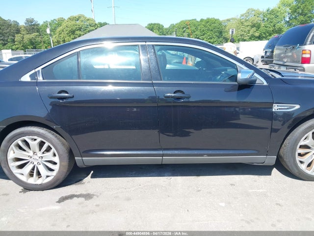 Ford Taurus Limited