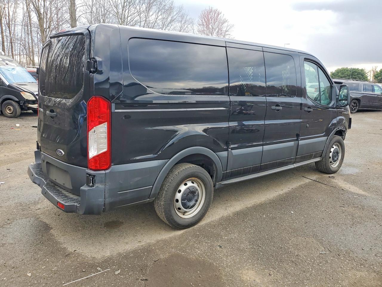 Ford Transit T-150