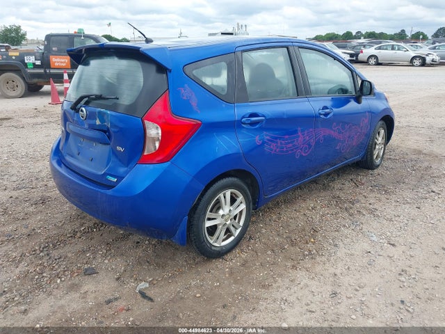 Nissan Versa Sv