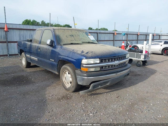 Salvage Chevrolet Silverado 1500 Image