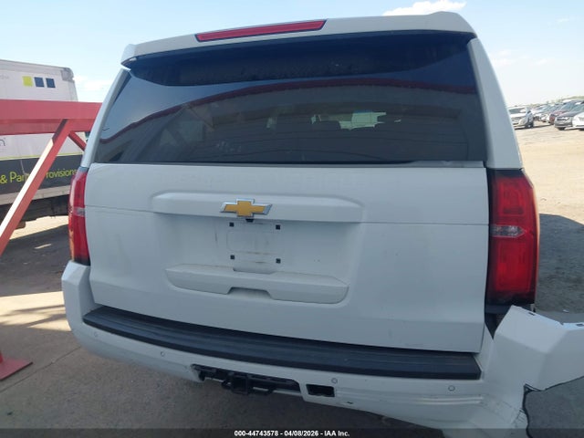 Chevrolet Suburban Lt