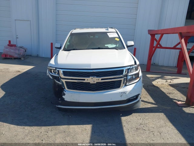 Chevrolet Suburban Lt