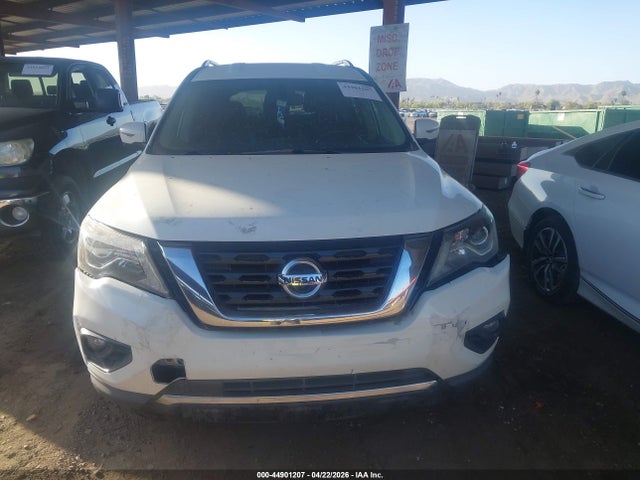Nissan Pathfinder Sl