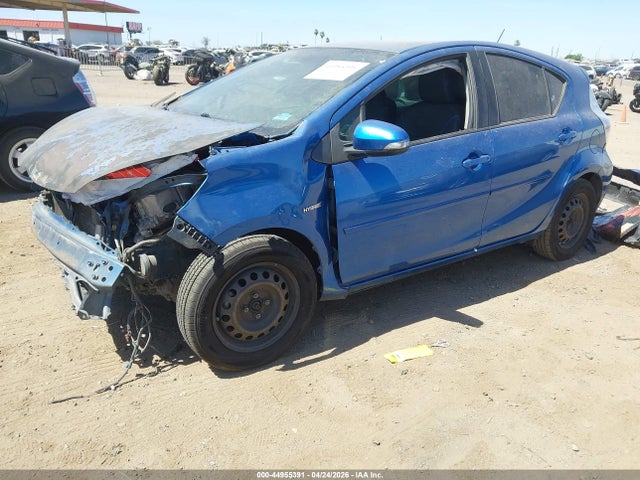 Toyota Prius c Two