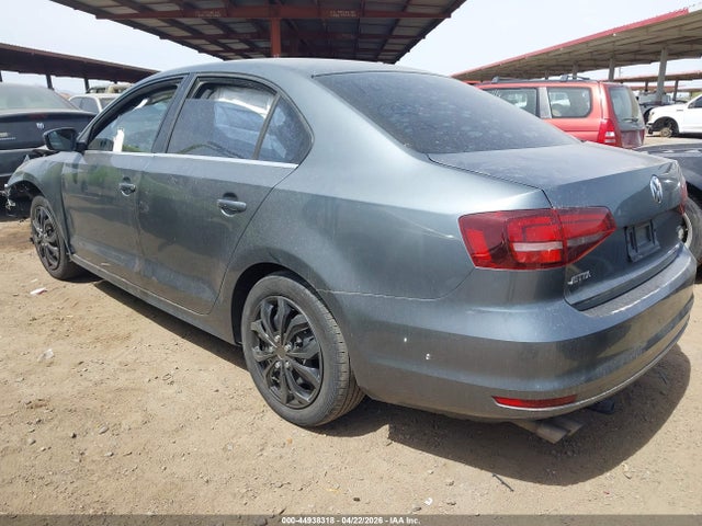 Volkswagen Jetta 1.4t S