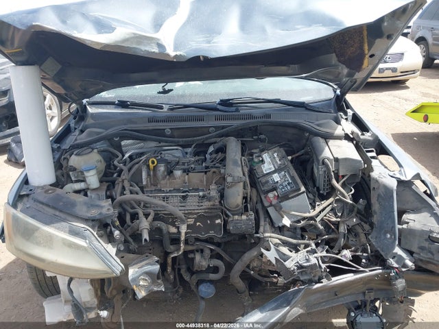 Volkswagen Jetta 1.4t S