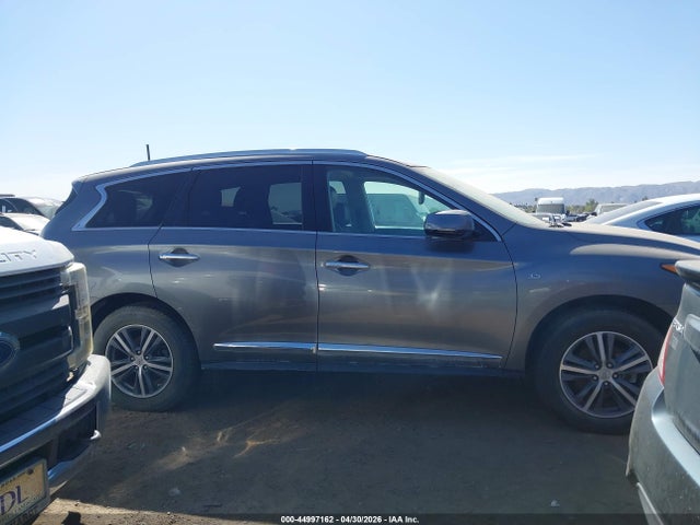 INFINITI Qx