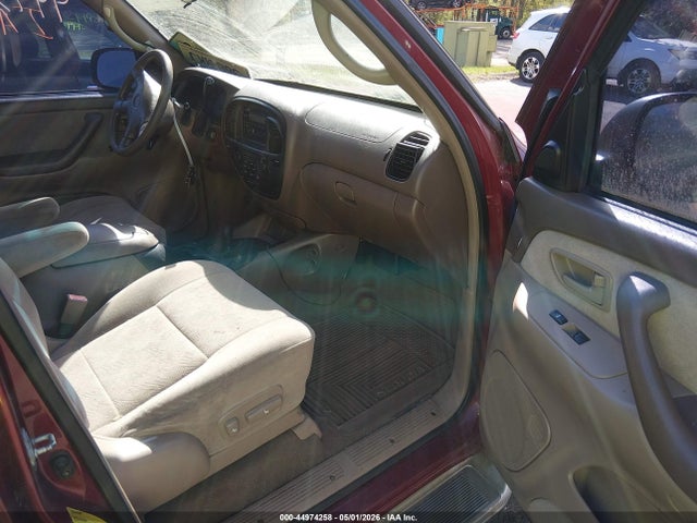 Toyota Sequoia Sr5 V8