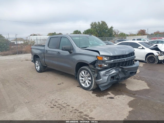 Salvage Chevrolet Silverado 1500 Image