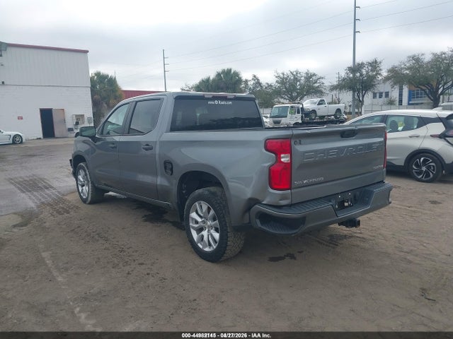 Chevrolet Silverado 1500 2wd  Short Bed Custom