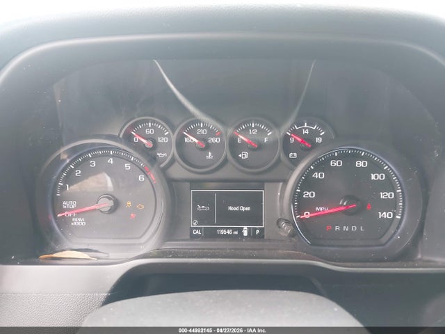 Chevrolet Silverado 1500 2wd  Short Bed Custom