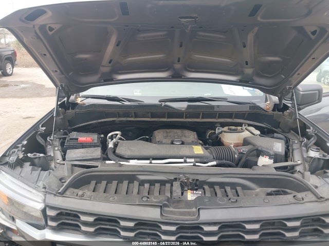 Chevrolet Silverado 1500 2wd  Short Bed Custom