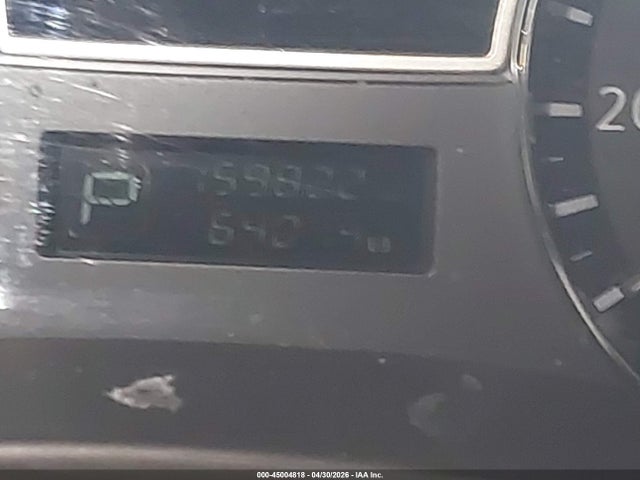 Nissan Pathfinder Sv