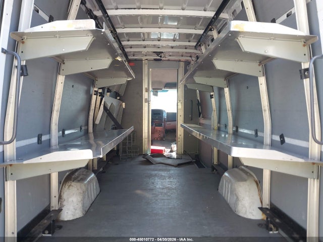 Mercedes-Benz Sprinter 2500 High Roof