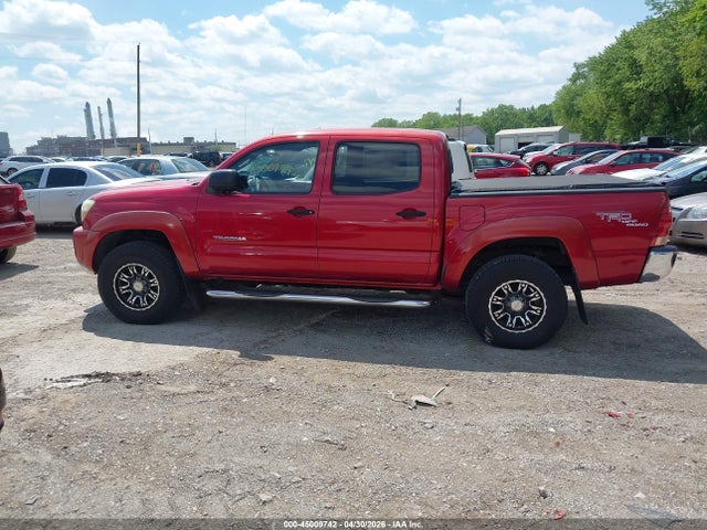 Toyota Tacoma Base V6