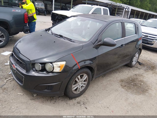Chevrolet Sonic Lt Auto