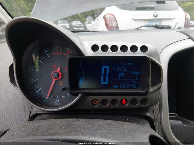 Chevrolet Sonic Lt Auto