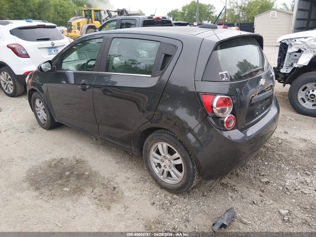 Chevrolet Sonic Lt Auto