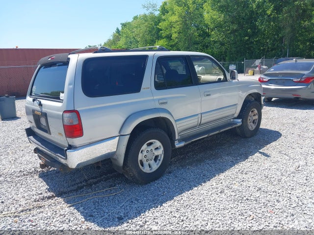 Toyota 4Runner Sr5 V6 Limited