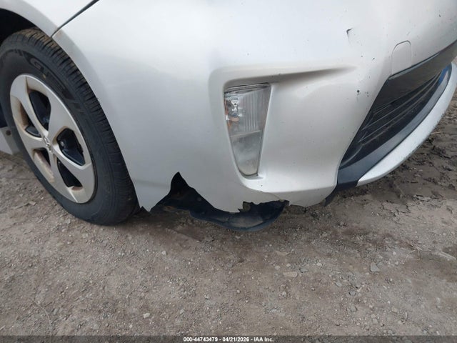 Toyota Prius Three