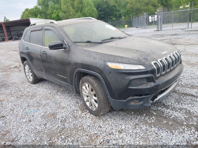 Salvage Jeep Cherokee Image