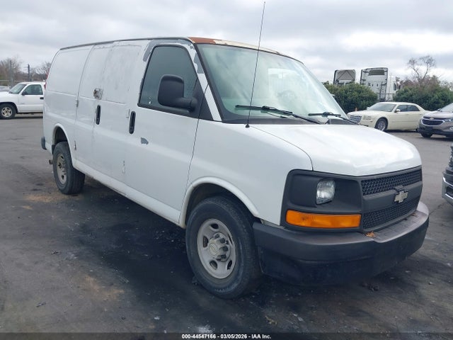 Salvage Chevrolet Express Image