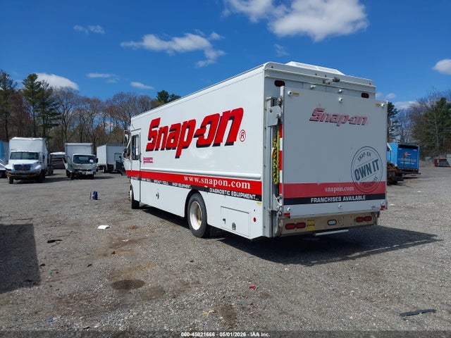 Freightliner Mt55