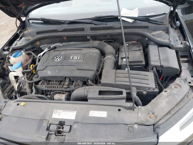 Volkswagen Jetta 1.8t Se