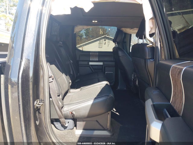 Ford F-250 Lariat
