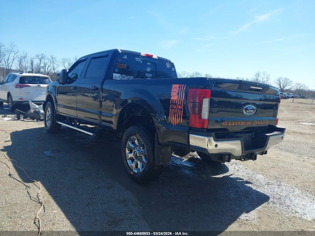 Ford F-250 Lariat