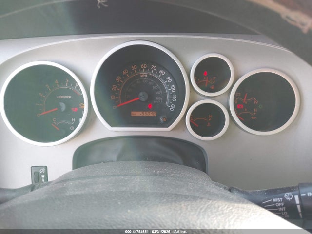 Toyota Sequoia Sr5 5.7l V8