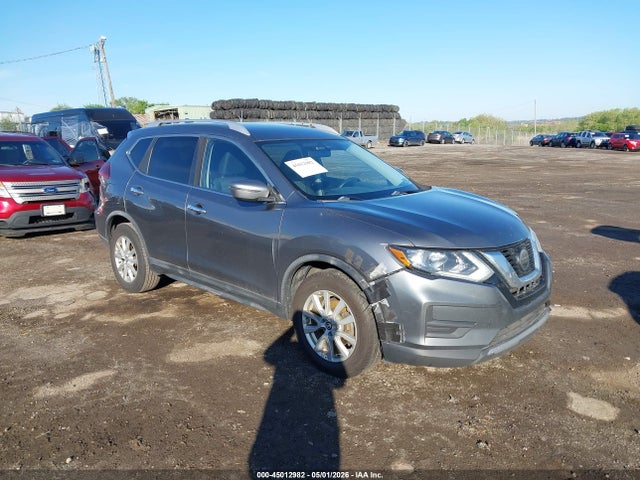 Salvage Nissan Rogue Image