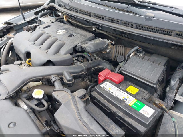 Nissan Versa 1.8s