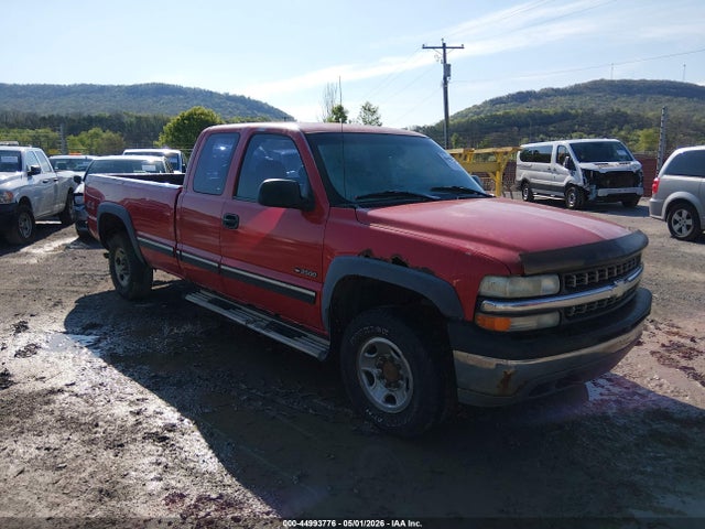 Salvage Chevrolet Silverado 2500 Image