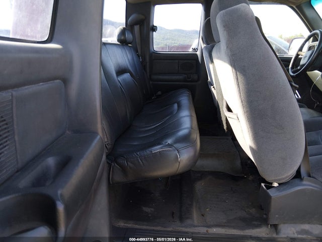 Chevrolet Silverado 2500