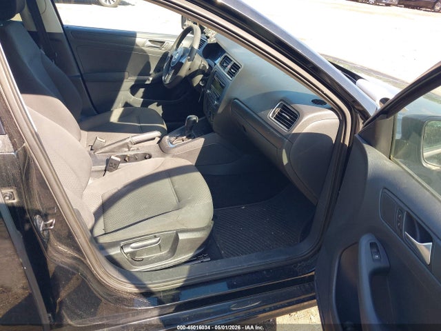 Volkswagen Jetta 2.0l S