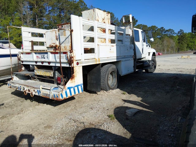 International 7000 7300